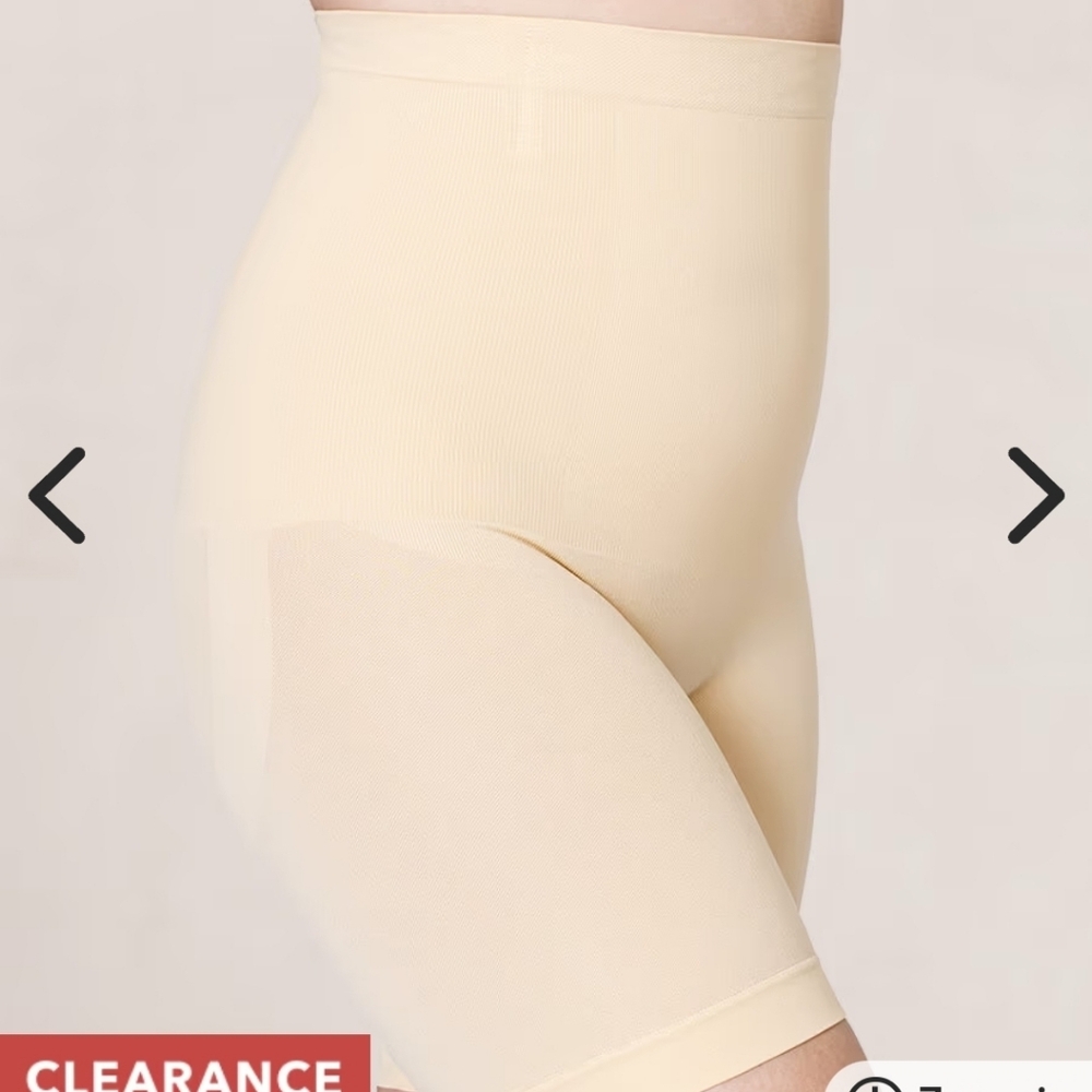 Seamless High-Waist Shapewear Everyday Shorts - Cream
